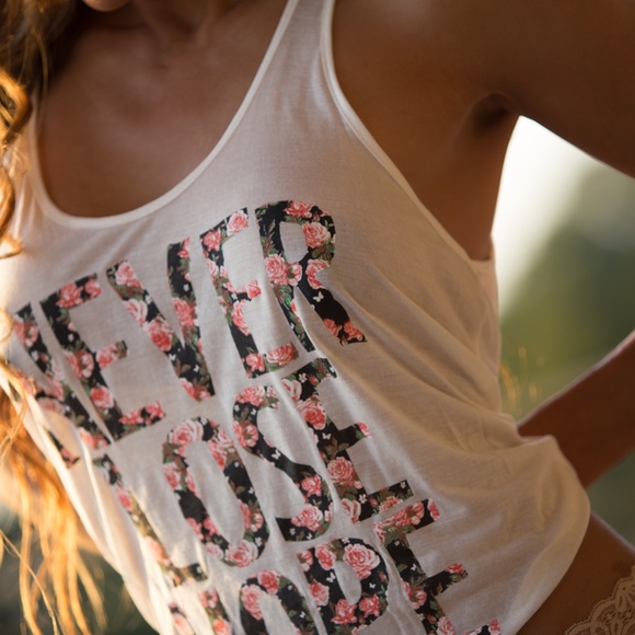 NEW Forever 21 tank top - 4 for $20! - Picture 4 of 6